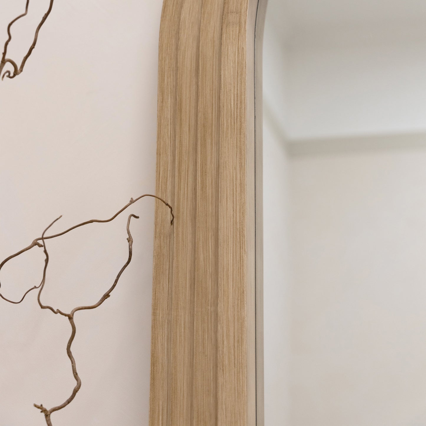 Miroir arche Luciana en bois lavé - Pleine longueur - 180 x 110 cm