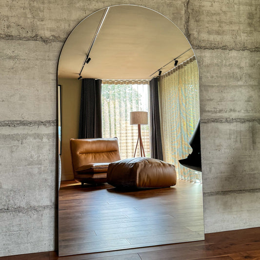 Miroir décoratif arqué XXL Edge sans cadre - Design Premium Minimaliste - 179 cm x 110 cm